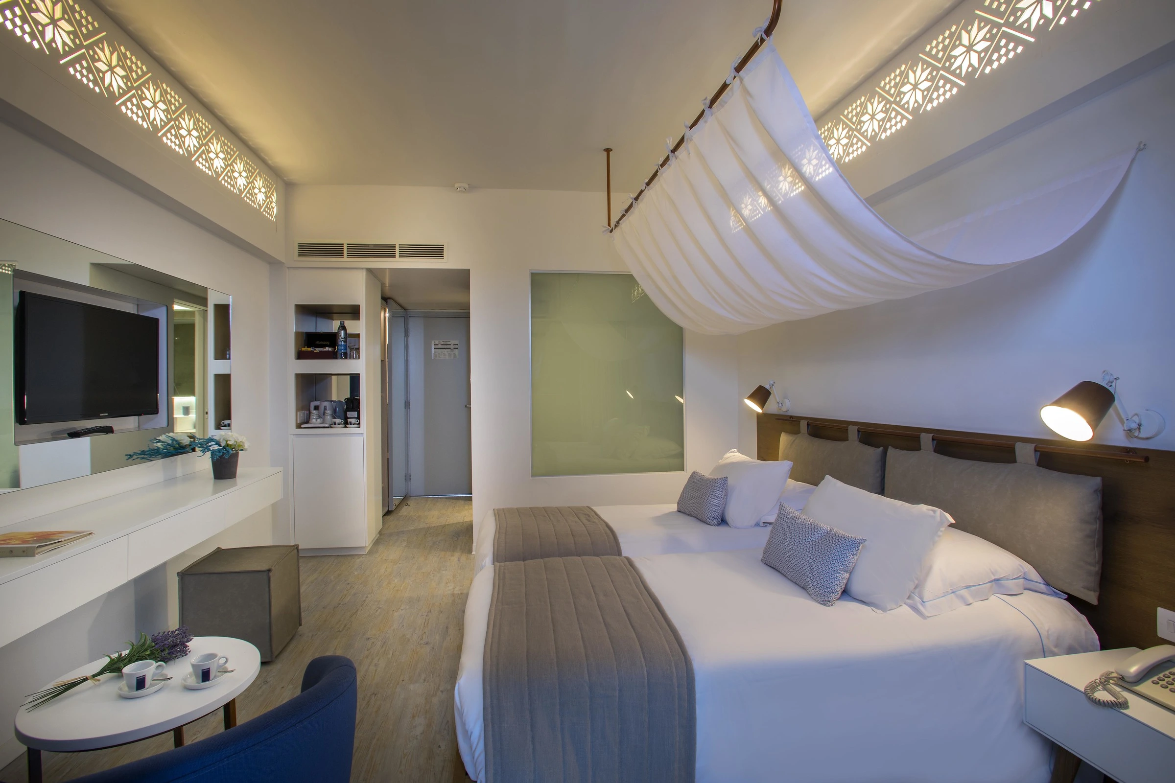 Lordos Beach Hotel & Spa