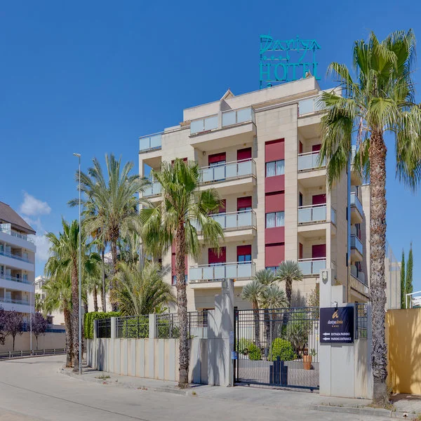 Daniya Denia Spa And Business