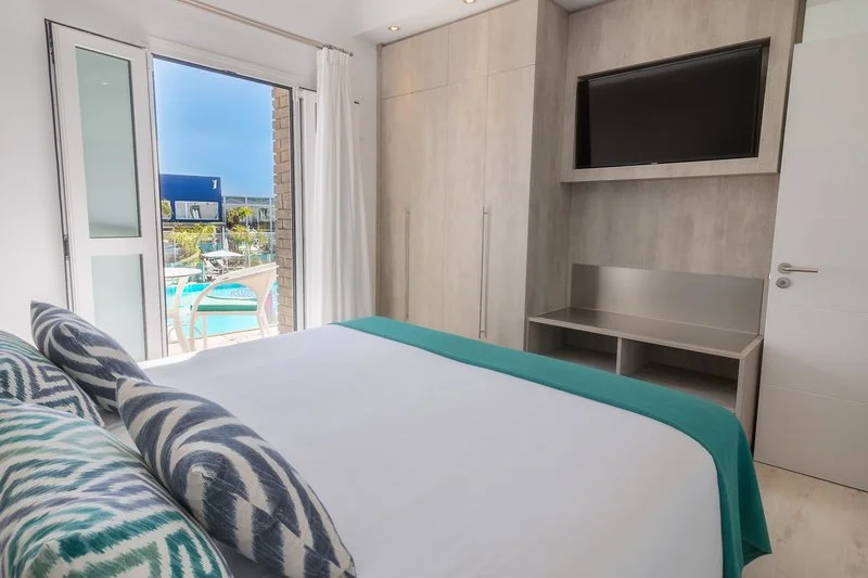 Hotel LIVVO Los Calderones