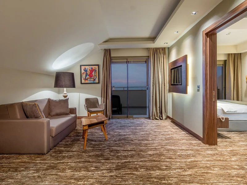Holiday Inn Antalya