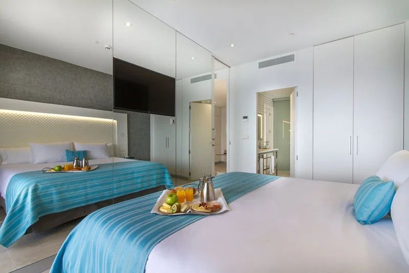 Estimar Suitopia 3 & Three