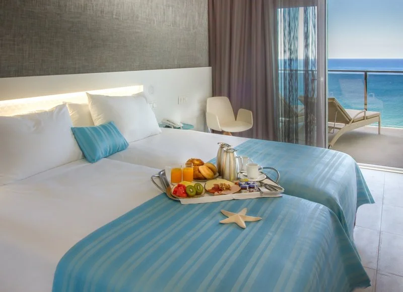Estimar Suitopia 3 & Three
