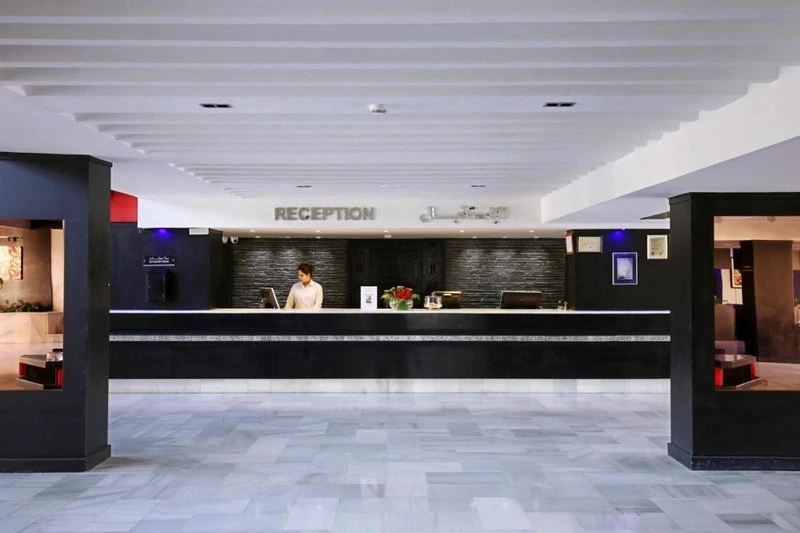 Anezi Tower Hotel & Apartments