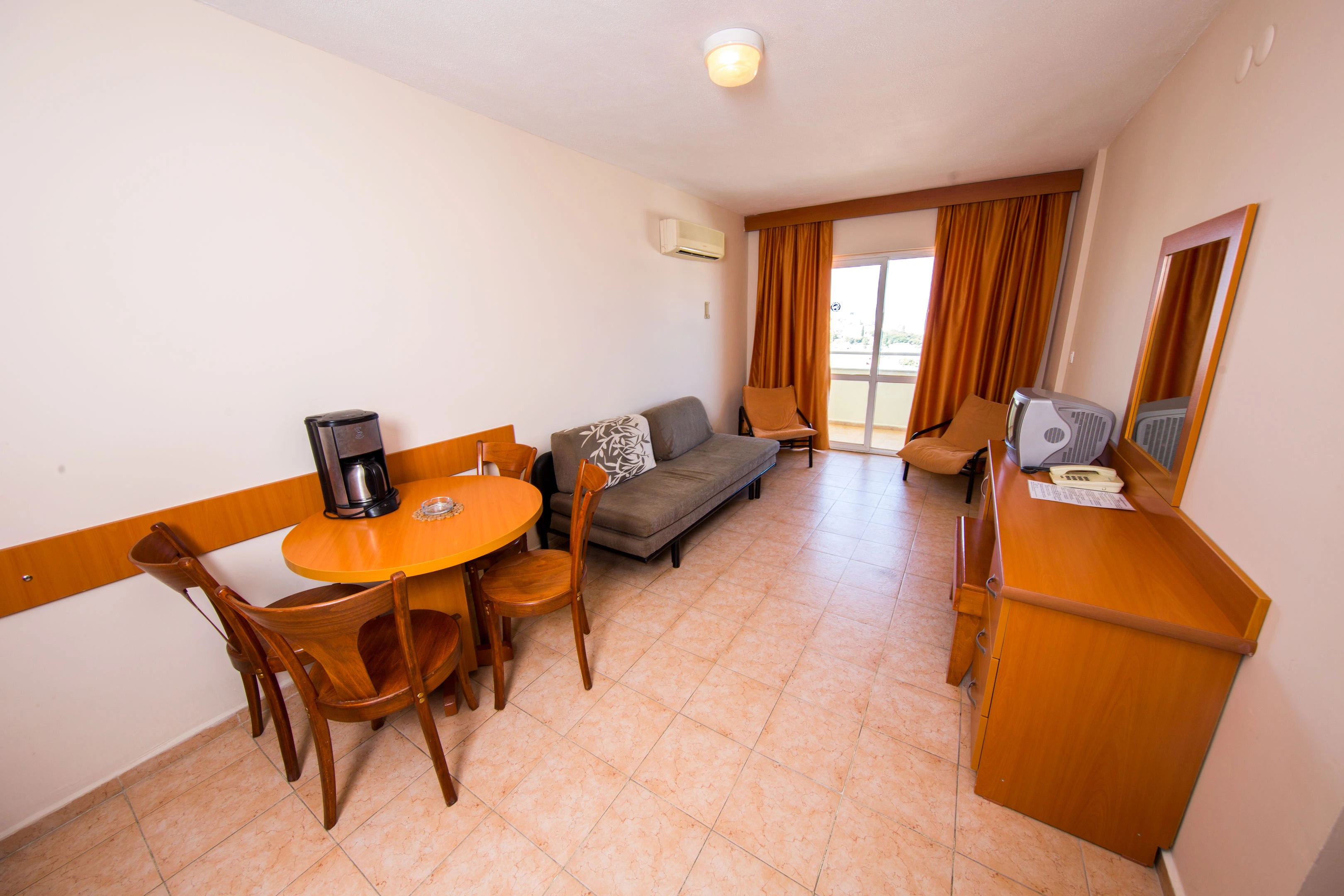 Tuntas Family Suites Kusadasi