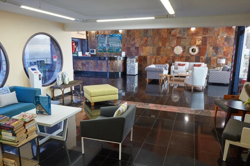 Hotel Chatur Palmera Mar