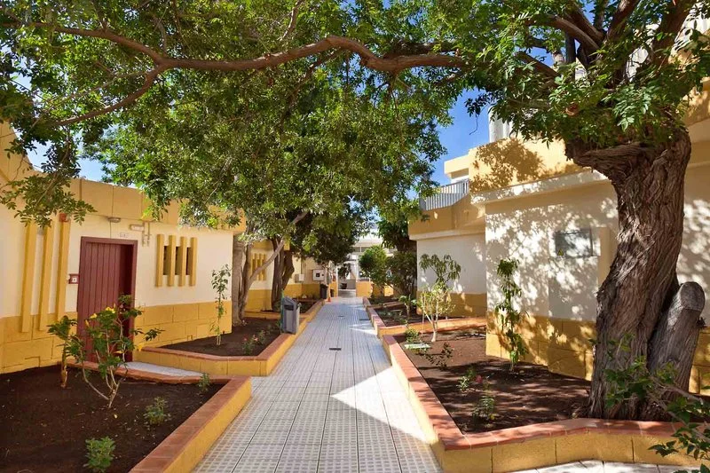 Checkin Bungalows Atlantida