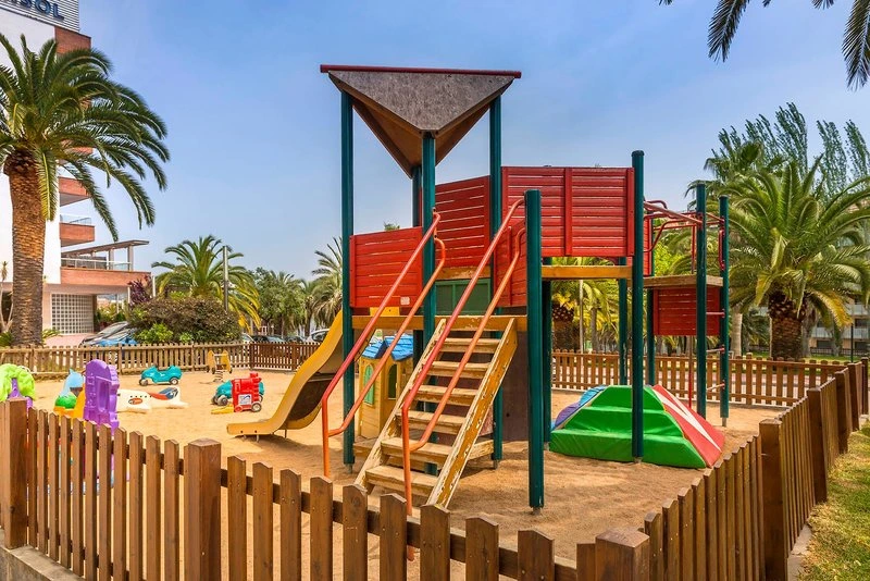 Costa Encantada Resort & Suites