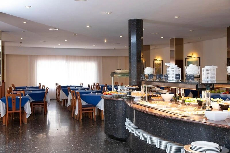 Hotel ROC Oberoy