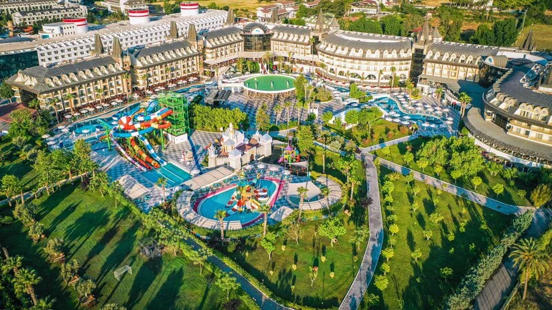 Crystal Prestige Elite Hotel
