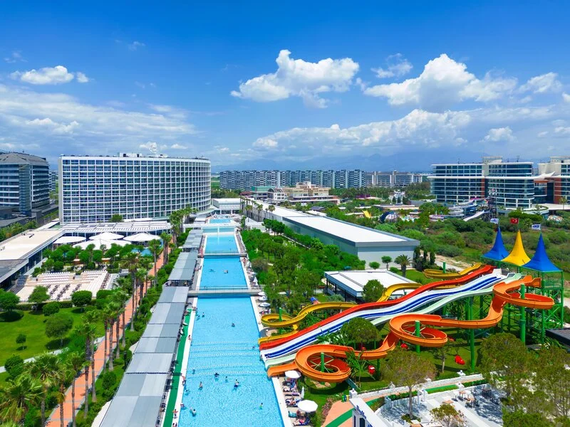 Crystal Centro Resort Hotel