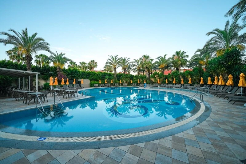 Calimera Hane Garden
