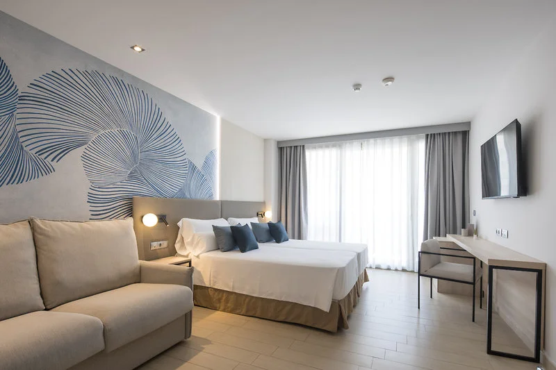 Ar Diamante Beach Spa & Convention Centre