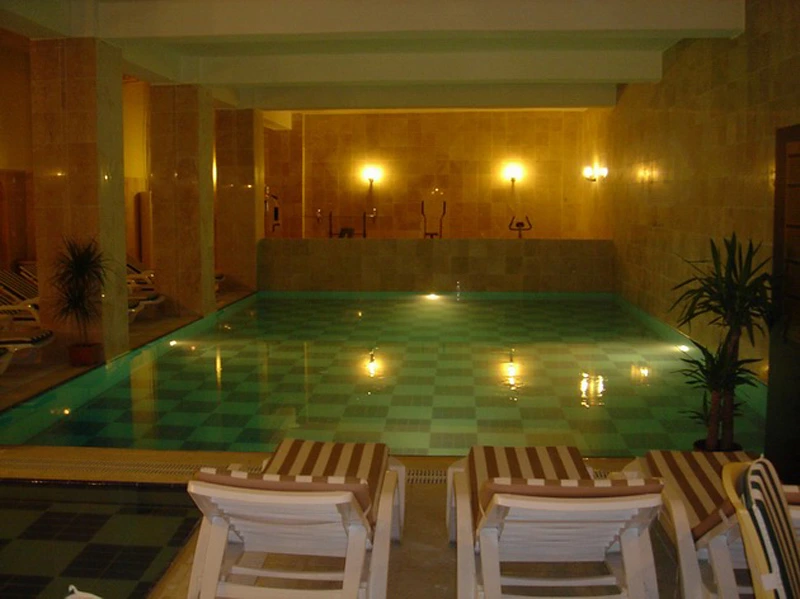 Arora Hotel