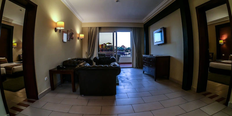 Regency Plaza Aqua Park & Spa Resort