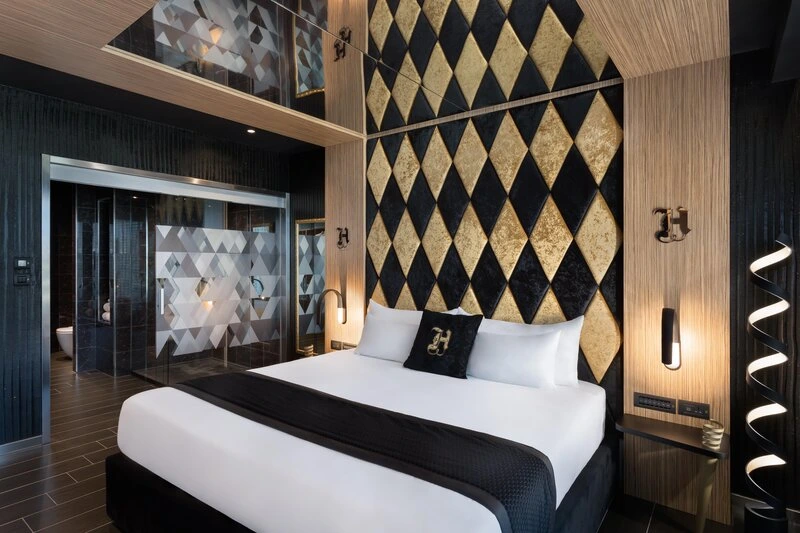 H Hotel