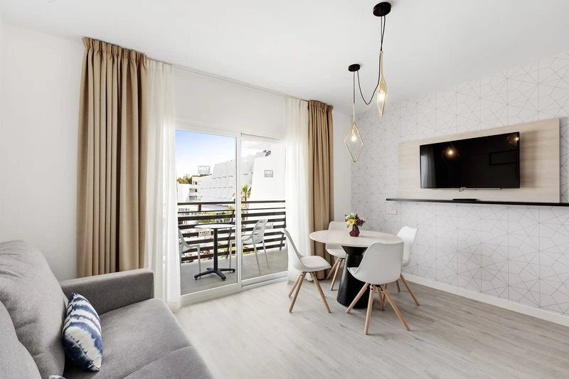 Palmanova Suites by TRH Hotel