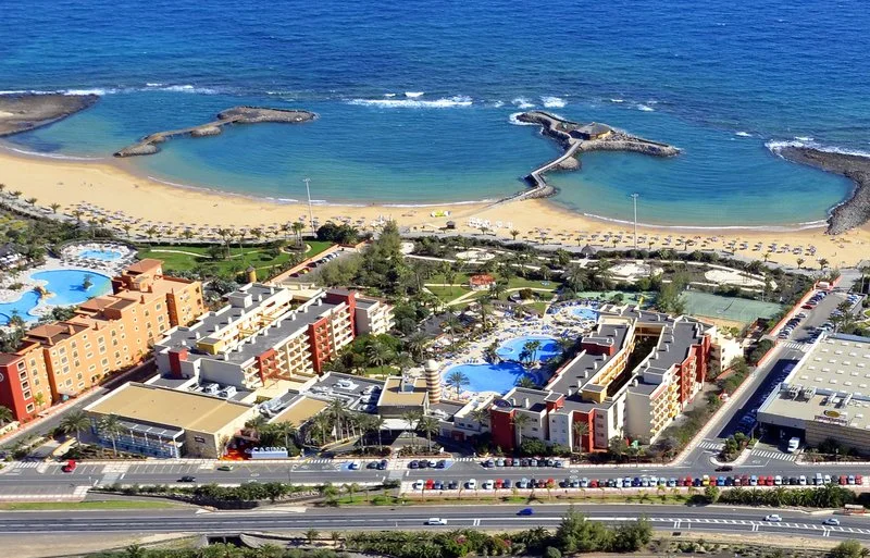 Elba Carlota Beach & Convention Resort