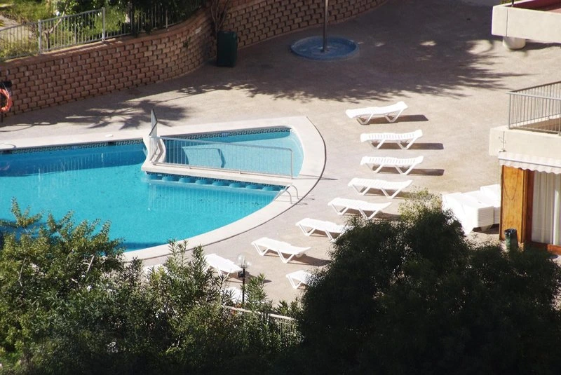 Flamingo Beach Resort