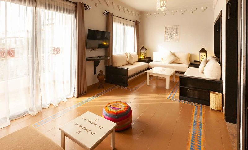 Borjs Hotel Suites & SPA