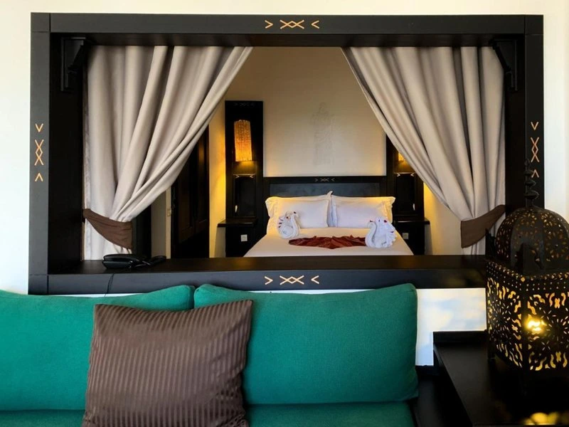 Borjs Hotel Suites & SPA