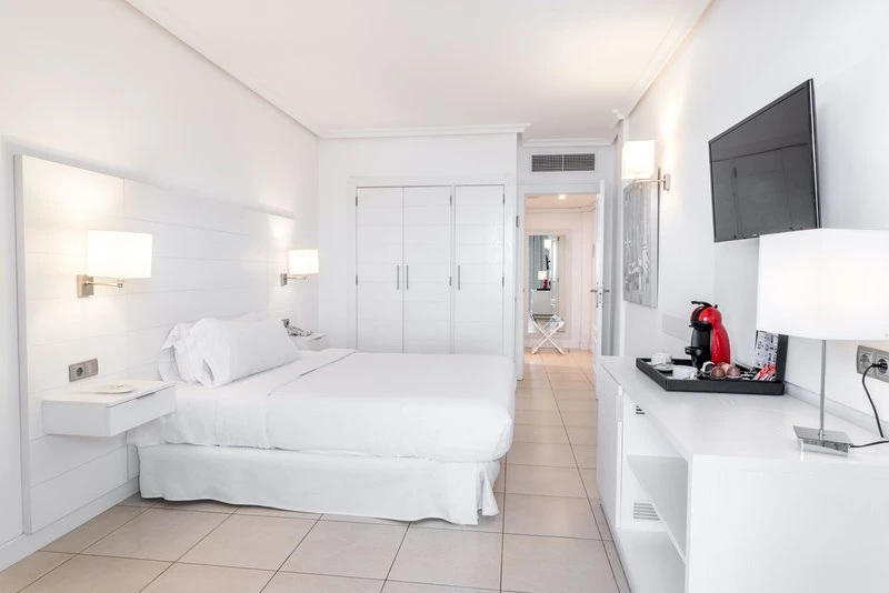 Landmar Costa Los Gigantes Family Resort