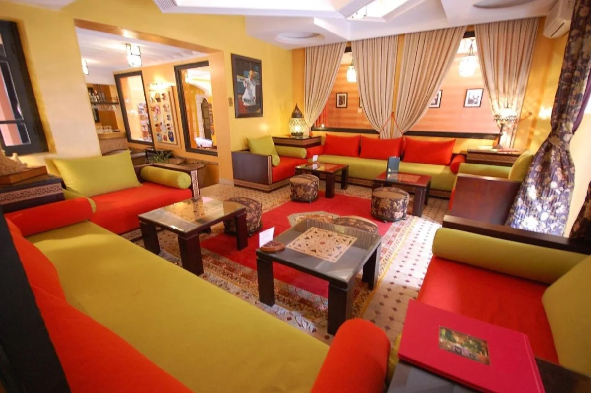  Les Borjs De La Kasbah