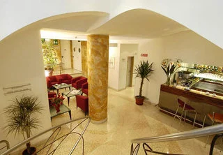 Gallery 5