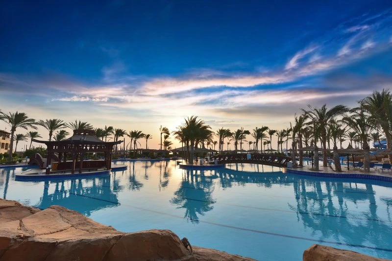 Sea Beach Edge by Rotana