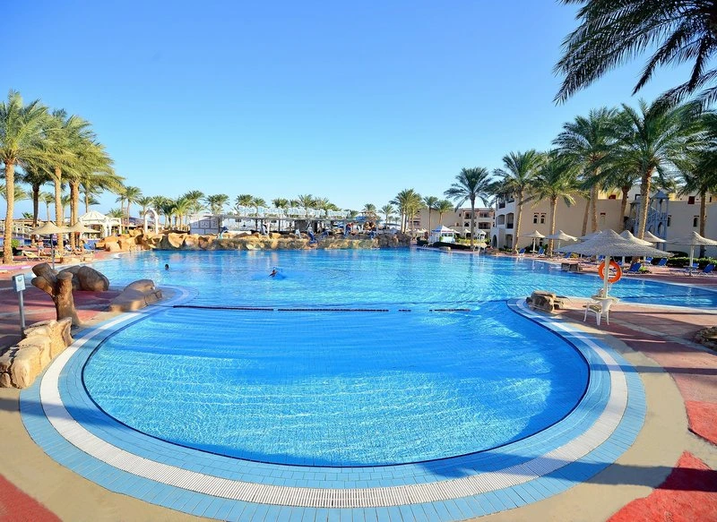 Sea Beach Edge by Rotana