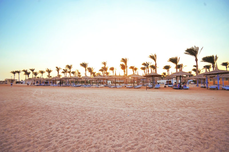 Sea Beach Edge by Rotana