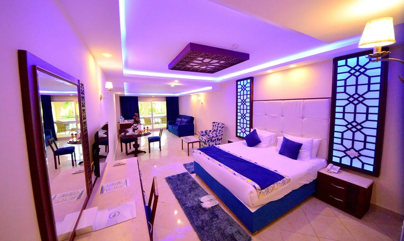 Sea Beach Edge by Rotana