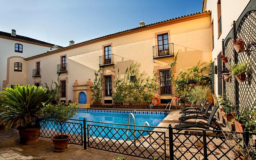 Alcazar De La Reina