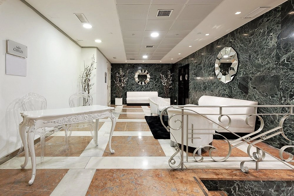 Gallery 3