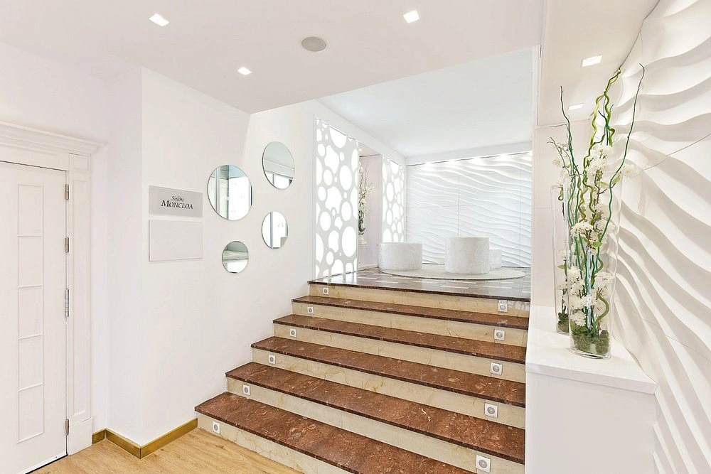Gallery 4