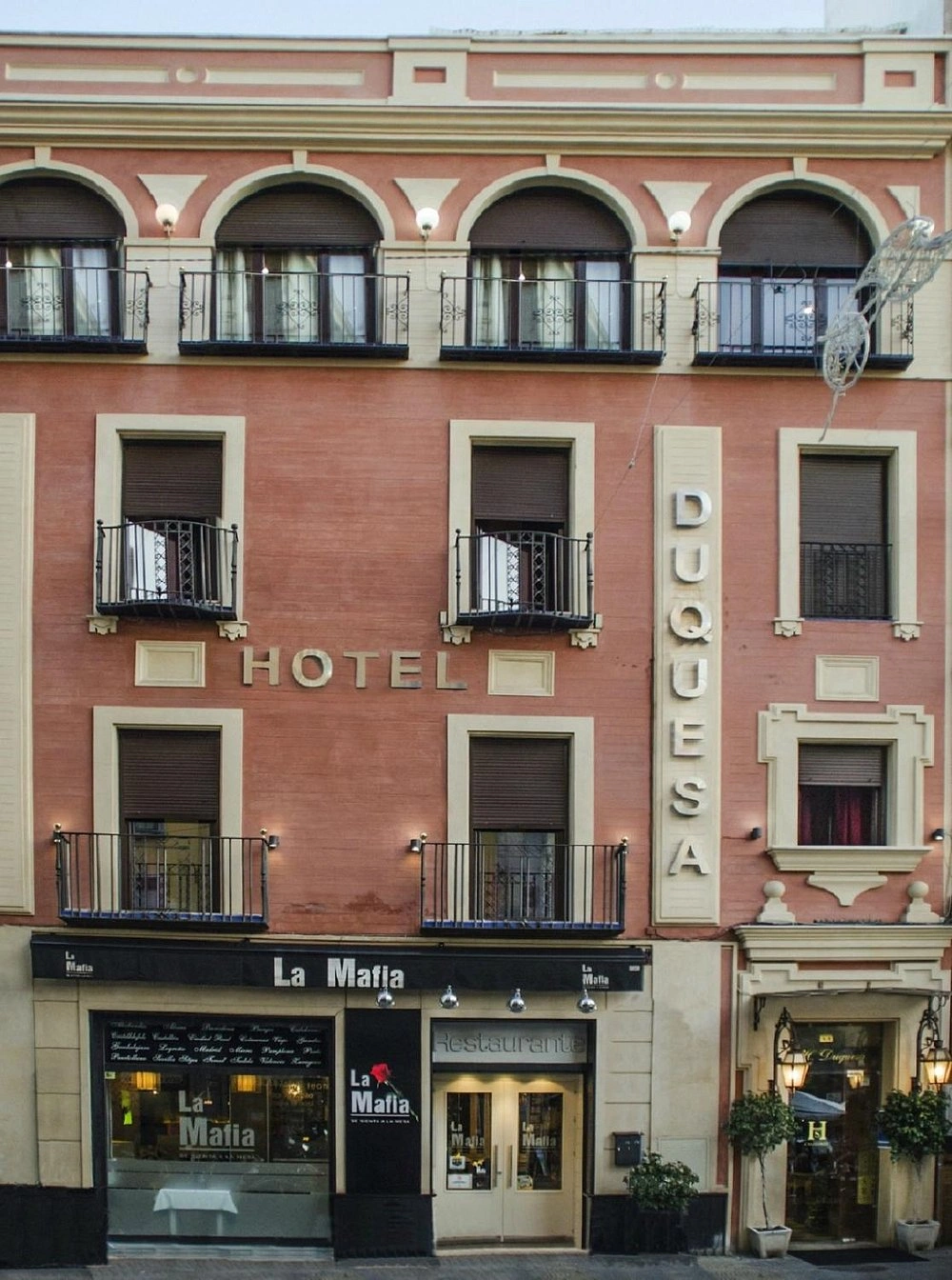 Duquesa Hotel
