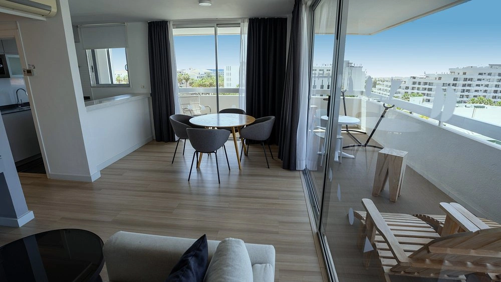 Coral Suites & Spa Hotel