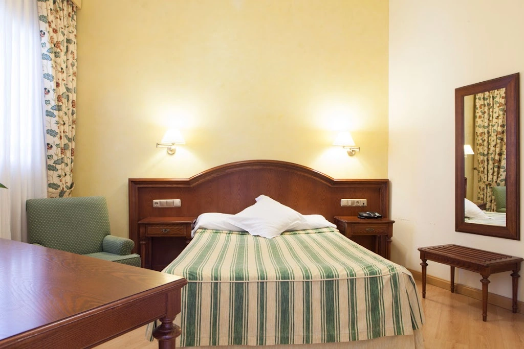 Hotel Cervantes