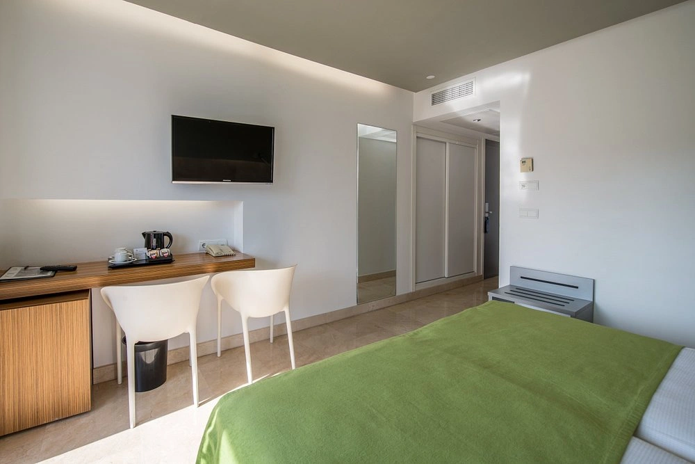 Apartamentos Belroy