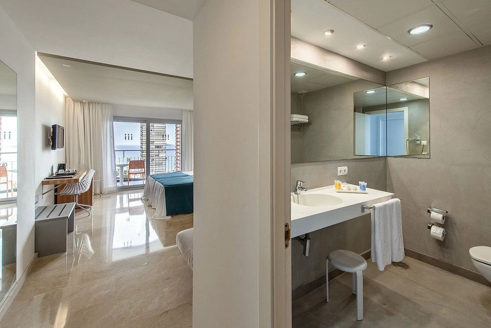 Apartamentos Belroy
