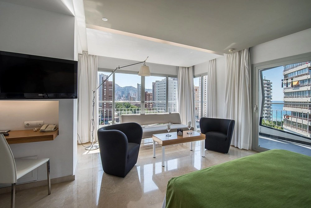Apartamentos Belroy