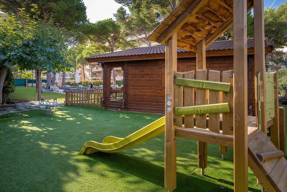 4R Playa Park