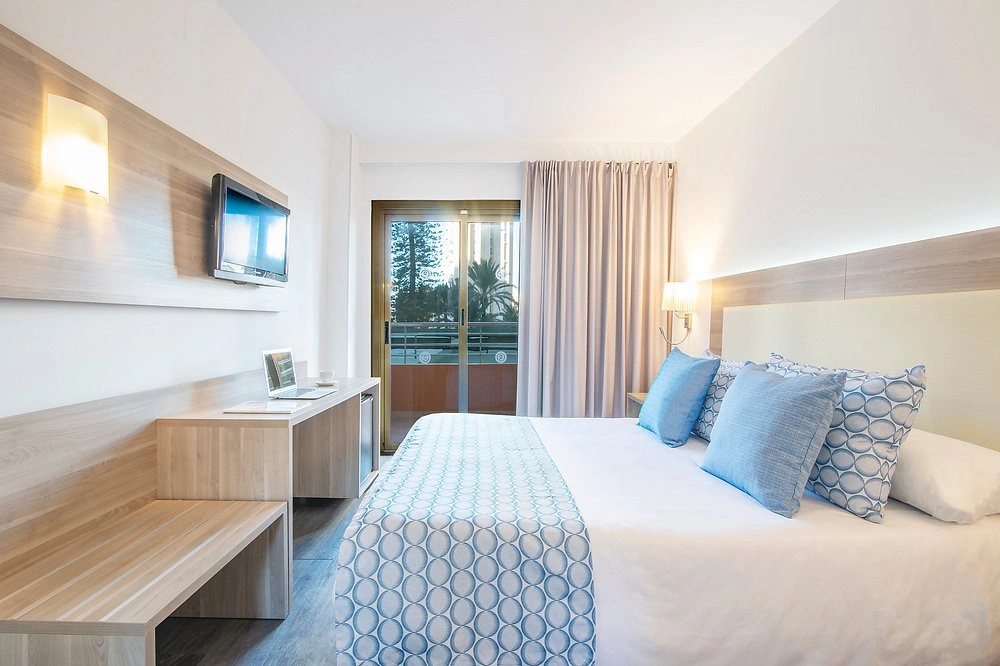 Hotel Benidorm East by Pierre & Vacances