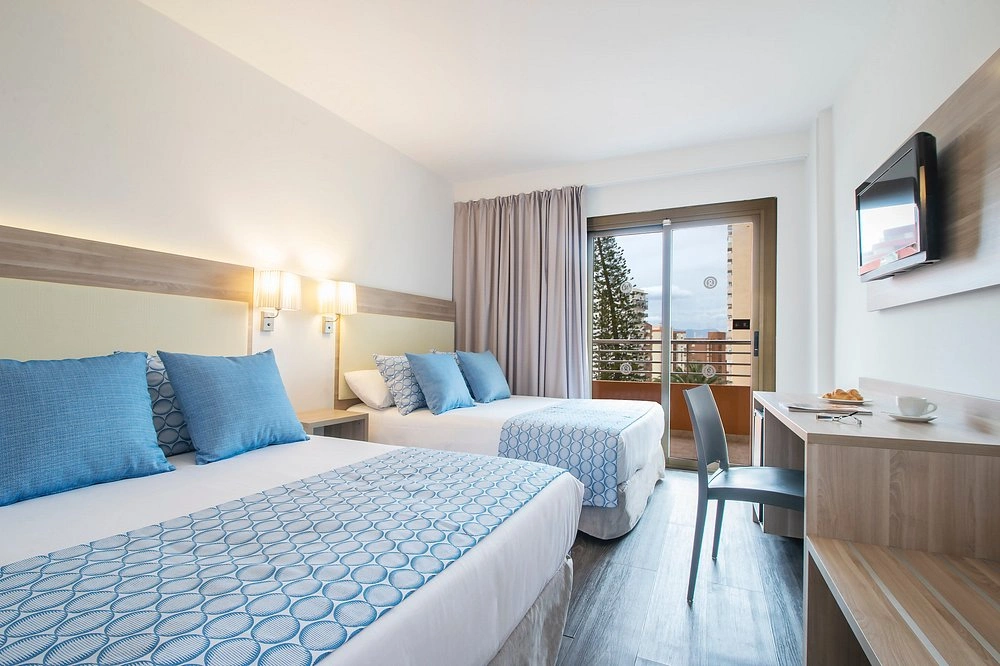 Hotel Benidorm East by Pierre & Vacances