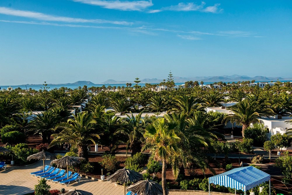 Hl Rio Playa Blanca Hotel