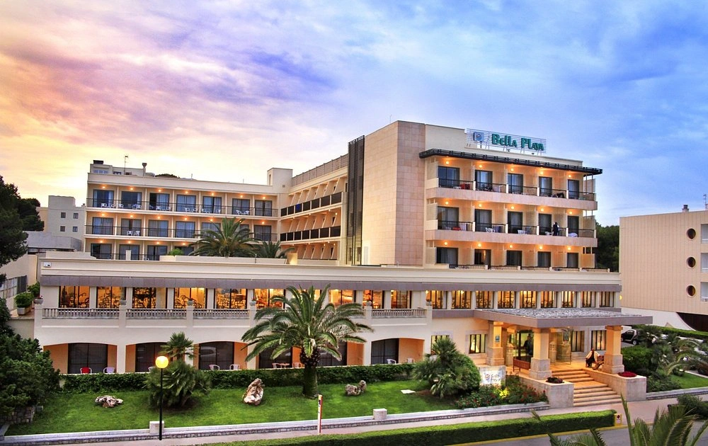 Bella Playa Hotel & Spa
