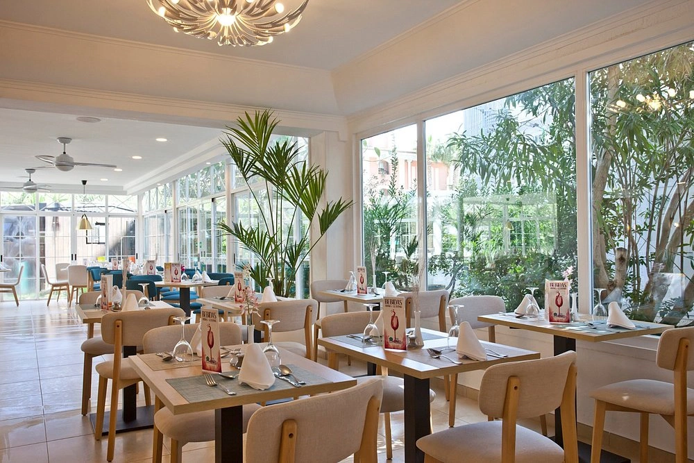 Bahia de Alcudia Hotel & Spa