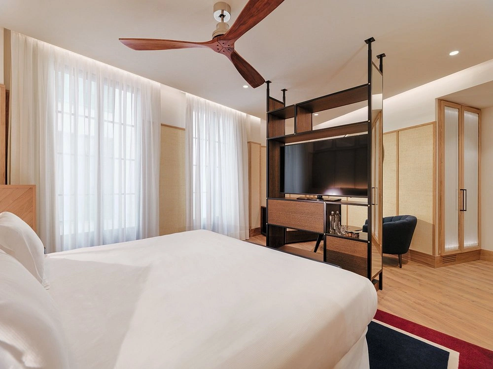 H10 Madison, Barcelona