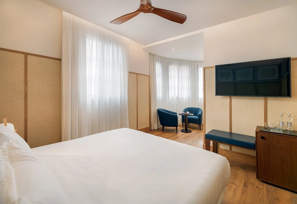 H10 Madison, Barcelona