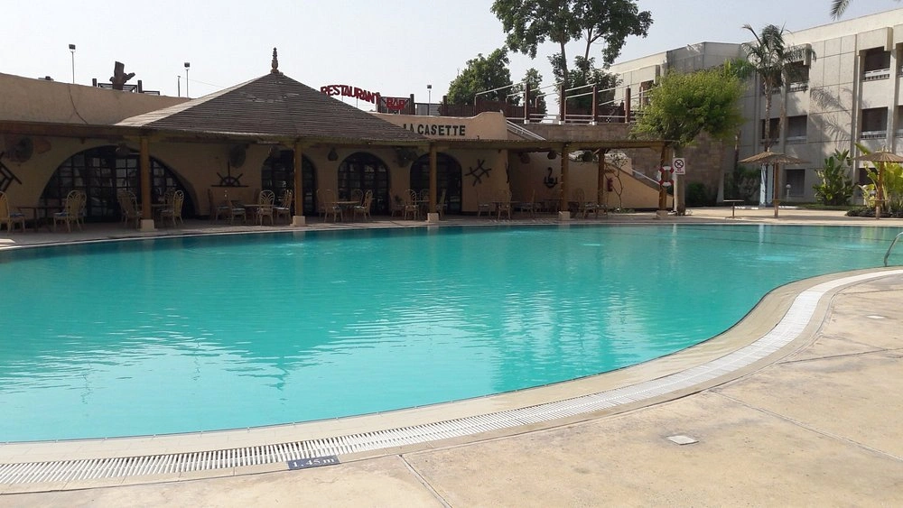 Aracan Eatabe Luxor Hotel