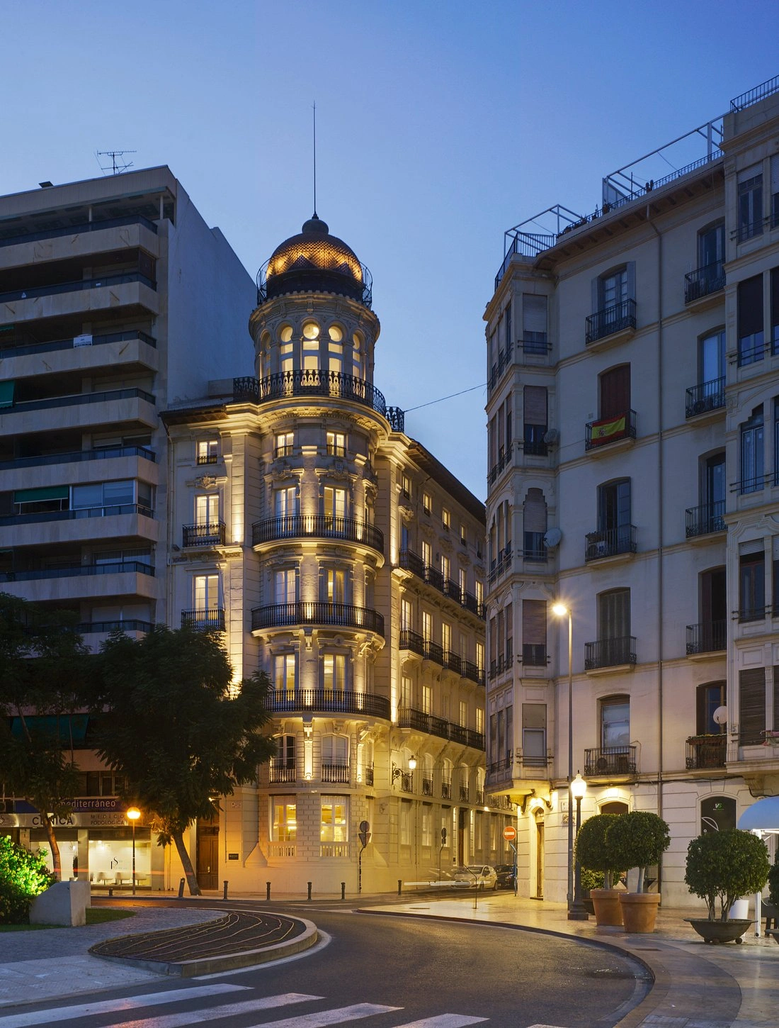 Casa Alberola Alicante Curio Collection by Hilton